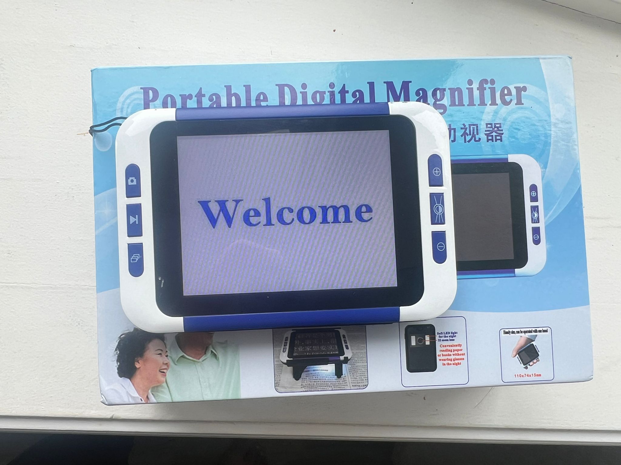 Small Digital Magnifier - Premium Vision Aid and Assistive Device Canada